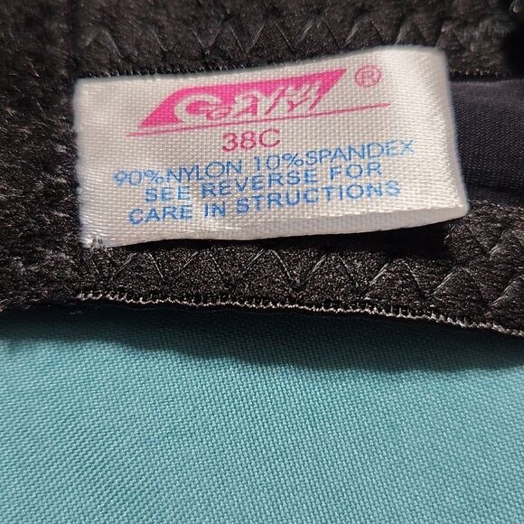 Gorgeous Bra - Picture 4 of 4